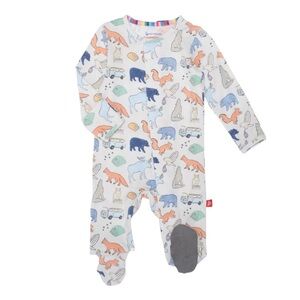 NWOT Magnetic Me modal sleeper 3-6 months - make diaper changes a breeze!